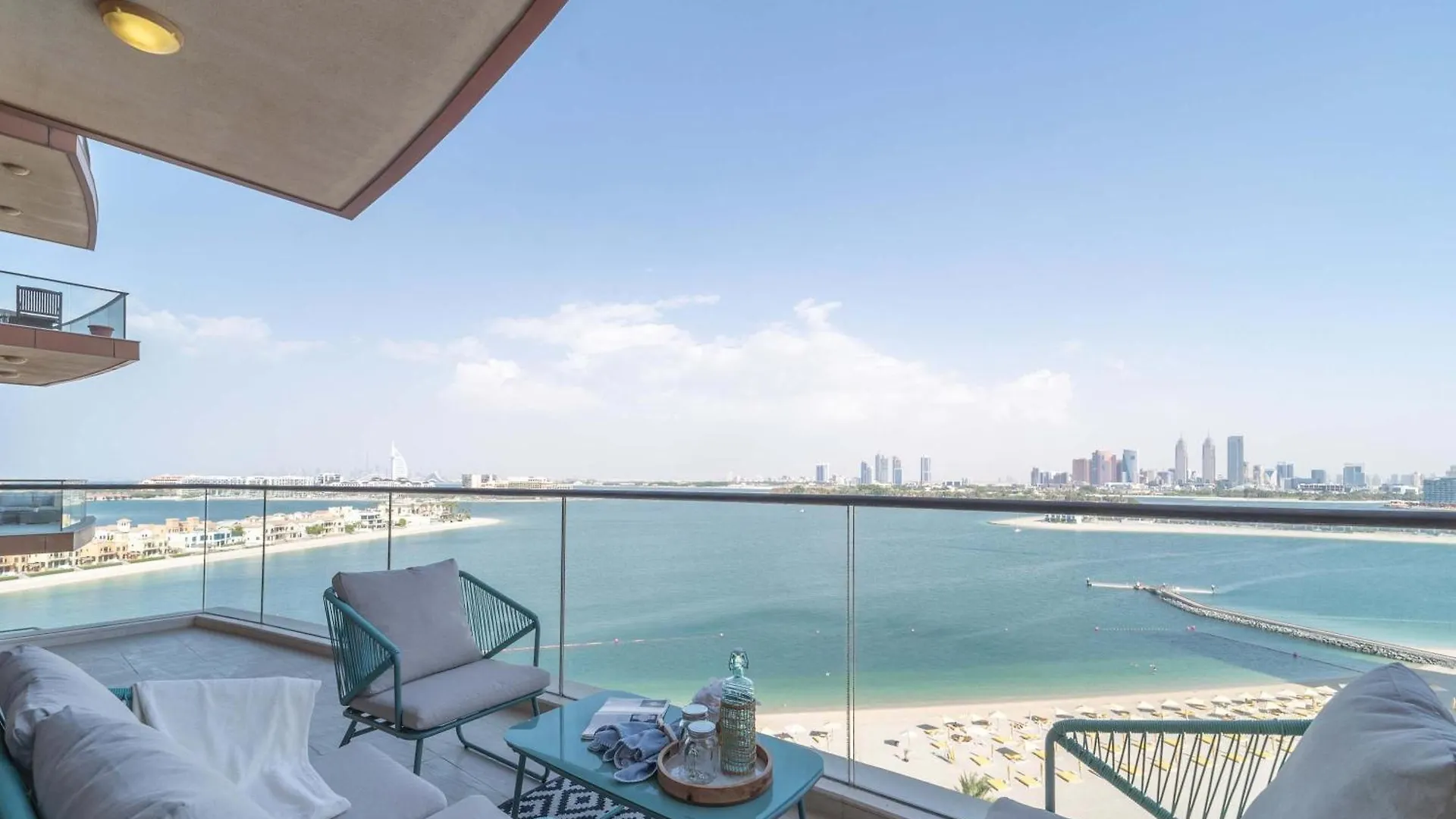 Frank Porter - Diamond, Tiara Residences Dubai Apartment