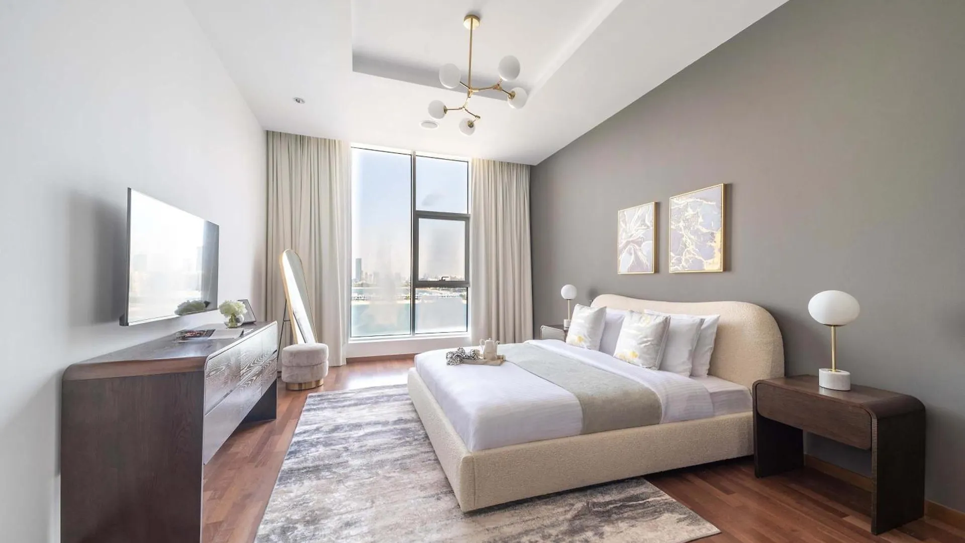 Frank Porter - Diamond, Tiara Residences Dubái